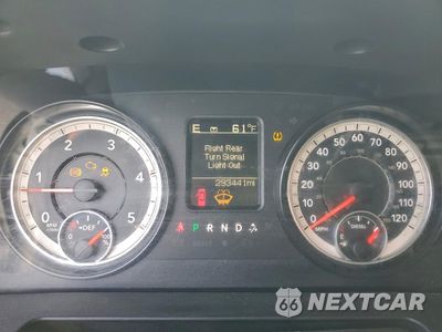 Zdjęcie 9 z 14 samochodu: 2016 RAM 2500 FLATBED TRUCK VIN:3C6UR5DL1GG284583 - miniatura