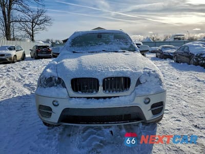 Piąte zdjęcie samochodu w środku: 2013 BMW X5 XDRIVE35I VIN:5UXZV4C58D0B01110 - miniatura