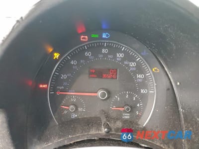 Zdjęcie 9 z 12 samochodu: 2006 VOLKSWAGEN NEW BEETLE TDI OPTION PACKAGE 2 VIN:3VWSR31C26M416112 - miniatura