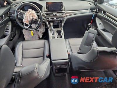 Zdjęcie 8 z 13 samochodu: 2022 HONDA ACCORD SPORT VIN:1HGCV1F34NA103950 - miniatura