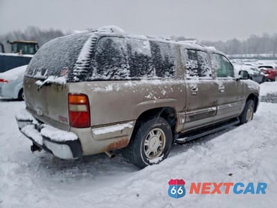 Trzecie zdjęcie samochodu z tyłu: 2001 GMC YUKON XL K1500 VIN:3GKFK16T71G109195 - miniatura