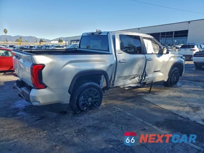 Trzecie zdjęcie samochodu z tyłu: 2024 TOYOTA TUNDRA CREWMAX LIMITED VIN:5TFWC5DB6RX079625 - miniatura