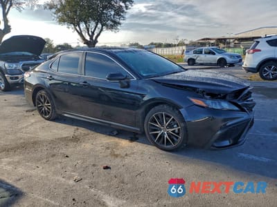 Czwarte zdjęcie samochodu z boku: 2022 TOYOTA CAMRY SE VIN:4T1G11AK8NU039688 - miniatura