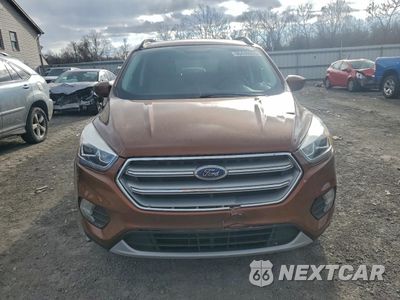 Piąte zdjęcie samochodu w środku: 2017 FORD ESCAPE SE VIN:1FMCU9GD3HUA08477 - miniatura