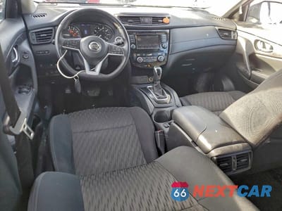 Zdjęcie 8 z 13 samochodu: 2018 NISSAN ROGUE S VIN:5N1AT2MV1JC807541 - miniatura