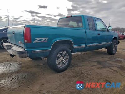 Trzecie zdjęcie samochodu z tyłu: 1994 GMC SIERRA K1500 VIN:2GTEK19K9R1589092 - miniatura