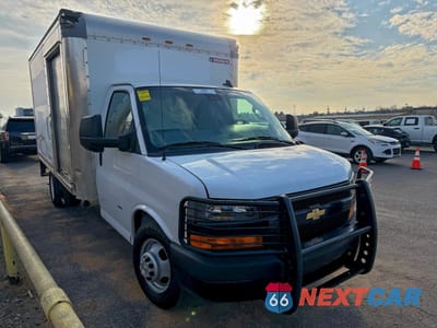 2020 CHEVROLET EXPRESS G3500 1GB3GSCG1L1140297 - główne zdjęcie licytacji z USA - miniatura