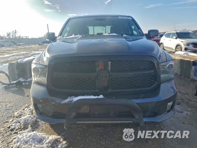 Piąte zdjęcie samochodu w środku: 2017 RAM 1500 SPORT VIN:1C6RR7MT5HS630730 - miniatura