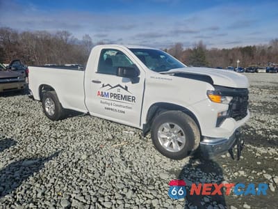 Czwarte zdjęcie samochodu z boku: 2022 CHEVROLET SILVERADO C1500 VIN:3GCNAAED1NG550850 - miniatura