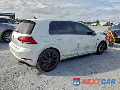 Trzecie zdjęcie samochodu z tyłu: 2021 VOLKSWAGEN GTI S VIN:3VW5T7AU7LM004505 - miniatura