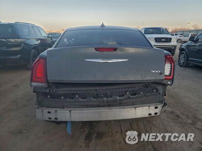 Zdjęcie 6 z 11 samochodu: 2019 CHRYSLER 300 S VIN:2C3CCABG0KH562746 - miniatura