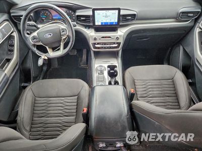 Zdjęcie 8 z 17 samochodu: 2020 FORD EXPLORER XLT VIN:1FMSK8DHXLGD16756 - miniatura