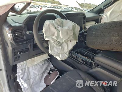 Zdjęcie 8 z 13 samochodu: 2024 FORD F150 STX VIN:1FTFW2L54RFB12287 - miniatura