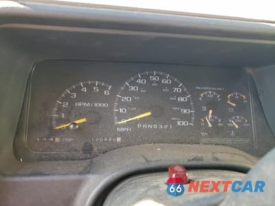 Zdjęcie 9 z 13 samochodu: 1997 CHEVROLET GMT-400 C3500-HD VIN:1GBKC34J3VJ106145 - miniatura