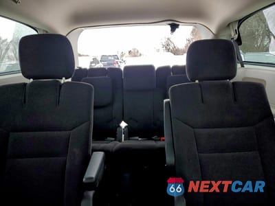 Zdjęcie 10 z 13 samochodu: 2014 DODGE GRAND CARAVAN SE VIN:2C4RDGBG1ER335408 - miniatura
