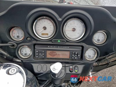 Zdjęcie 7 z 9 samochodu: 2013 HARLEY-DAVIDSON FLHX STREET GLIDE VIN:1HD1KBM19DB683208 - miniatura