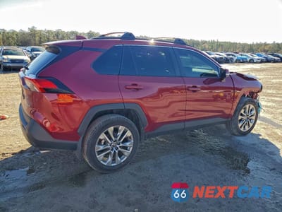 Trzecie zdjęcie samochodu z tyłu: 2025 TOYOTA RAV4 XLE PREMIUM VIN:2T3C1RFV7SW407328 - miniatura