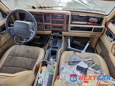 Zdjęcie 8 z 13 samochodu: 1996 JEEP CHEROKEE COUNTRY VIN:1J4FJ78S4TL237867 - miniatura