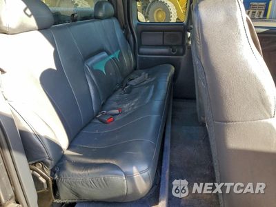 Zdjęcie 10 z 14 samochodu: 2001 GMC NEW SIERRA C1500 VIN:1GTEC19V91Z175698 - miniatura