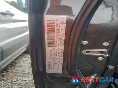 Zdjęcie 12 z 12 samochodu: 2018 RAM 3500 LARAMIE VIN:3C63RRJL2JG354719 - miniatura