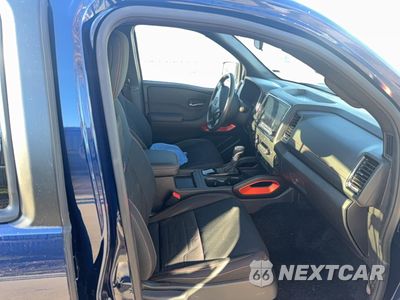 Piąte zdjęcie samochodu w środku: 2023 NISSAN FRONTIER S VIN:1N6ED1EK8PN672862 - miniatura
