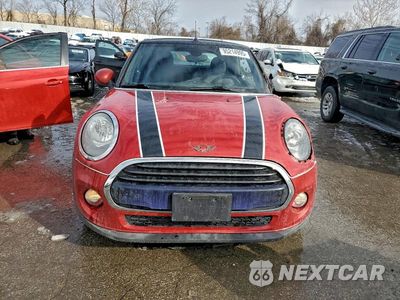 Piąte zdjęcie samochodu w środku: 2016 MINI COOPER VIN:WMWWG5C58G3A83275 - miniatura