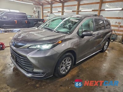 2022 TOYOTA SIENNA LE 5TDKSKFC6NS049840 - główne zdjęcie licytacji z USA - miniatura