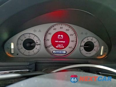 Zdjęcie 9 z 11 samochodu: 2004 MERCEDES-BENZ E 320 VIN:WDBUF65J84A544829 - miniatura