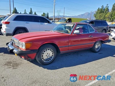 1988 MERCEDES-BENZ 560 SL WDBBA48D9JA080896 - główne zdjęcie licytacji z USA - miniatura