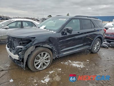 2020 FORD EXPLORER XLT 1FMSK8DH2LGC25965 - główne zdjęcie licytacji z USA - miniatura