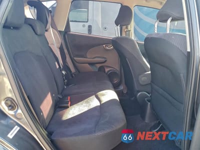Zdjęcie 10 z 12 samochodu: 2012 HONDA FIT SPORT VIN:JHMGE8H58CC042044 - miniatura
