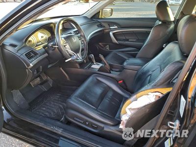 Zdjęcie 7 z 14 samochodu: 2010 HONDA ACCORD EXL VIN:1HGCS2B8XAA010165 - miniatura