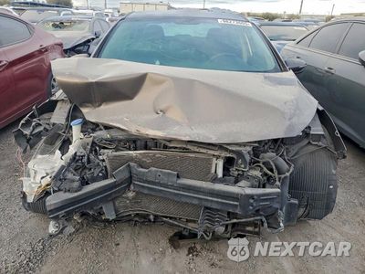 Piąte zdjęcie samochodu w środku: 2014 KIA FORTE LX VIN:KNAFX4A64E5163967 - miniatura