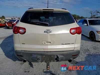 Zdjęcie 6 z 12 samochodu: 2011 CHEVROLET TRAVERSE LTZ VIN:1GNKVLED1BJ125469 - miniatura