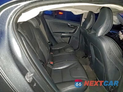 Zdjęcie 10 z 12 samochodu: 2017 VOLVO S60 DYNAMIC VIN:YV140MTLXH2430997 - miniatura