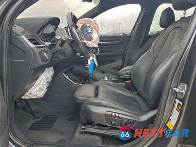 Zdjęcie 7 z 15 samochodu: 2016 BMW X1 XDRIVE28I VIN:WBXHT3C30G5F67555 - miniatura