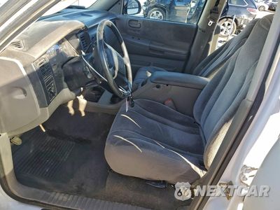 Zdjęcie 7 z 14 samochodu: 2004 DODGE DAKOTA QUAD SPORT VIN:1D7HG38N24S709528 - miniatura