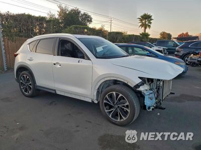 Czwarte zdjęcie samochodu z boku: 2023 MAZDA CX-5 PREMIUM PLUS VIN:JM3KFBEM0P0197509 - miniatura