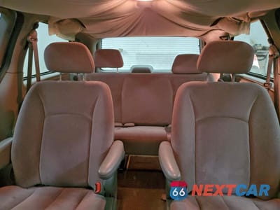 Zdjęcie 10 z 13 samochodu: 2002 DODGE GRAND CARAVAN SPORT VIN:1B4GP44R12B554033 - miniatura