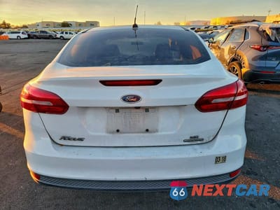 Zdjęcie 6 z 12 samochodu: 2016 FORD FOCUS SE VIN:1FADP3F2XGL272237 - miniatura