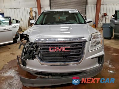 Piąte zdjęcie samochodu w środku: 2017 GMC TERRAIN SLE VIN:2GKALMEK3H6310938 - miniatura