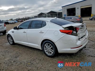 Drugie zdjęcie samochodu z przodu: 2012 KIA OPTIMA LX VIN:KNAGM4A76C5286933 - miniatura