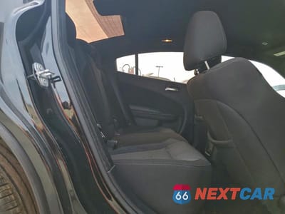 Zdjęcie 10 z 12 samochodu: 2020 DODGE CHARGER SXT VIN:2C3CDXBG8LH195404 - miniatura