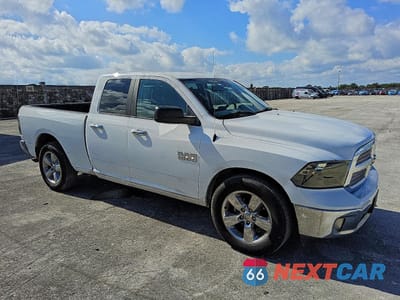 Czwarte zdjęcie samochodu z boku: 2016 RAM 1500 SLT VIN:1C6RR6GG6GS299521 - miniatura