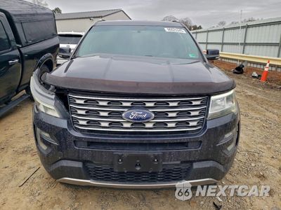 Piąte zdjęcie samochodu w środku: 2017 FORD EXPLORER XLT VIN:1FM5K8D82HGB13526 - miniatura