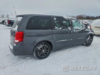 Trzecie zdjęcie samochodu z tyłu: 2016 DODGE GRAND CARAVAN SE VIN:2C4RDGBGXGR319906 - miniatura