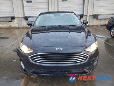 Piąte zdjęcie samochodu w środku: 2020 FORD FUSION SE VIN:3FA6P0HD2LR252503 - miniatura