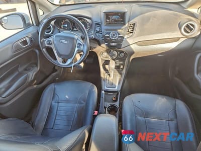 Zdjęcie 8 z 12 samochodu: 2015 FORD FIESTA TITANIUM VIN:3FADP4FJ0FM120672 - miniatura