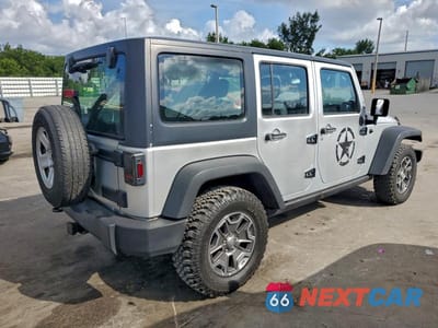 Trzecie zdjęcie samochodu z tyłu: 2012 JEEP WRANGLER UNLIMITED SPORT VIN:1C4BJWDG8CL246006 - miniatura