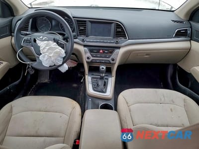 Zdjęcie 8 z 12 samochodu: 2017 HYUNDAI ELANTRA SE VIN:5NPD84LF6HH210649 - miniatura